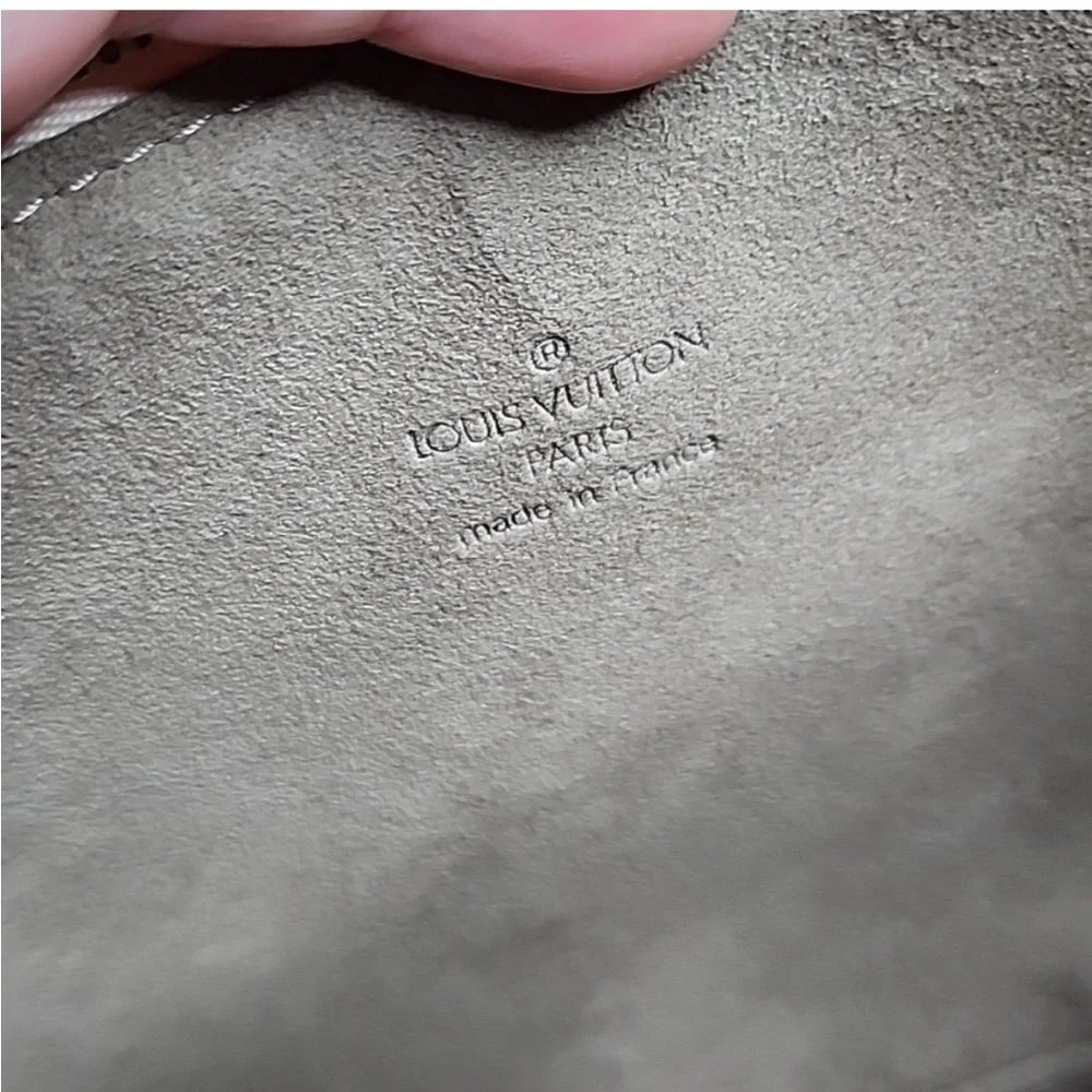 Louis vuitton Takashi Murakami multicolored monogram black pochette - Picture 10 of 12